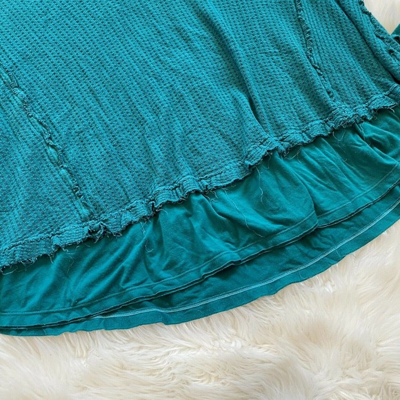 We The Free People Dark Teal Blue Heather Boho Ruffle Distressed Blouse Sz Large - Picture 5 of 9